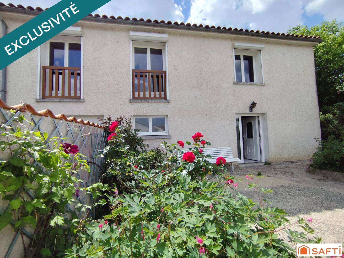 Maison 6 pièces 137 m² · à Frontenay-Rohan-Rohan · 137 m² · 249 000 €