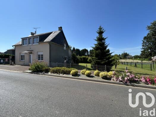 Maison de ville à vendre 99 400 € 5 pièces 3 chambres 86 m² 650 m² de terrain Reffuveille 50520