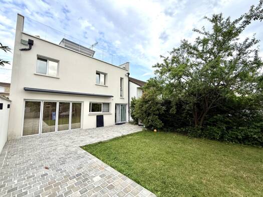 Maison à vendre 580 000 € 7 pièces 5 chambres 220 m² 329 m² de terrain Vert Galant Tremblay-en-France 93290