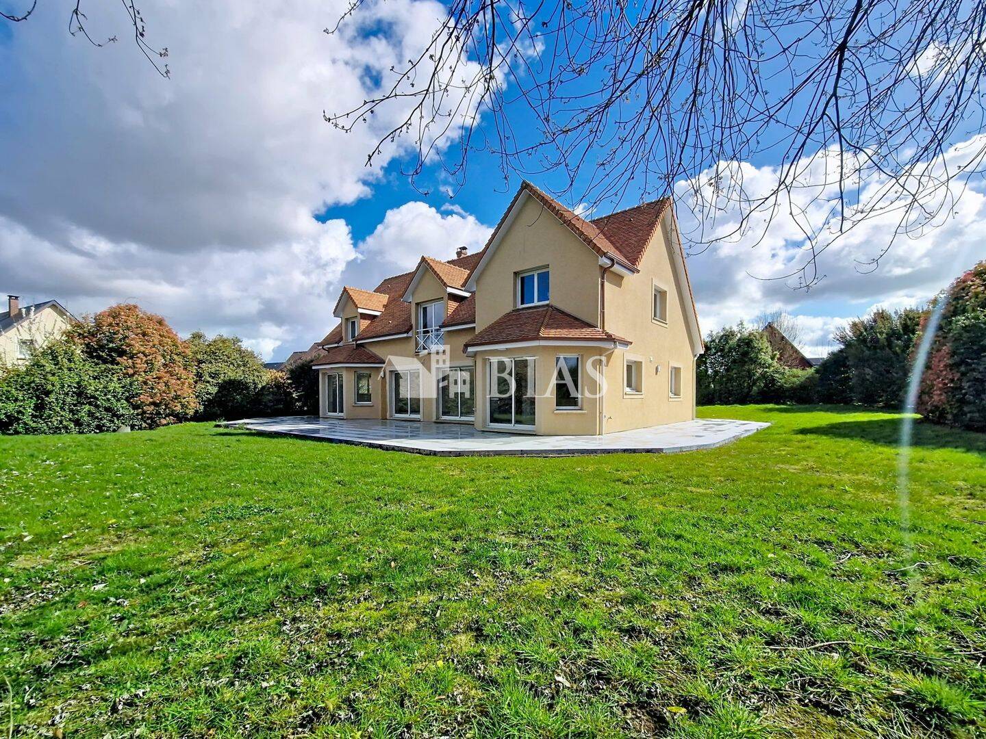 Maison 6 pièces 243 m² · à Honfleur · 243 m² · 925 600 €