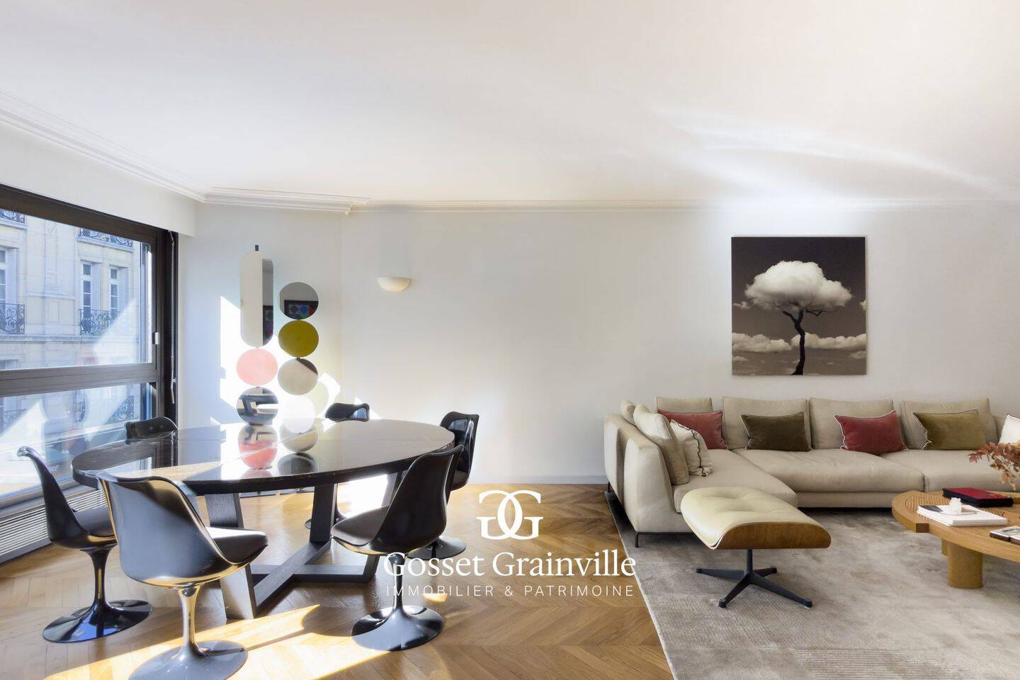 Appartement 5 pièces 151 m² · à Paris 7ème Arrondissement · 150,9 m² · 6 500 €/mois