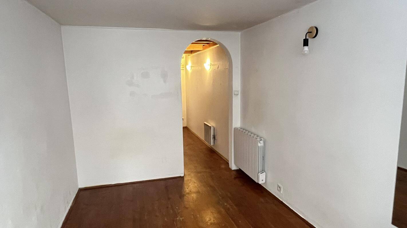 Appartement 1 pièce 31 m² · à Lyon 6ème Arrondissement · 31 m² · 587 €