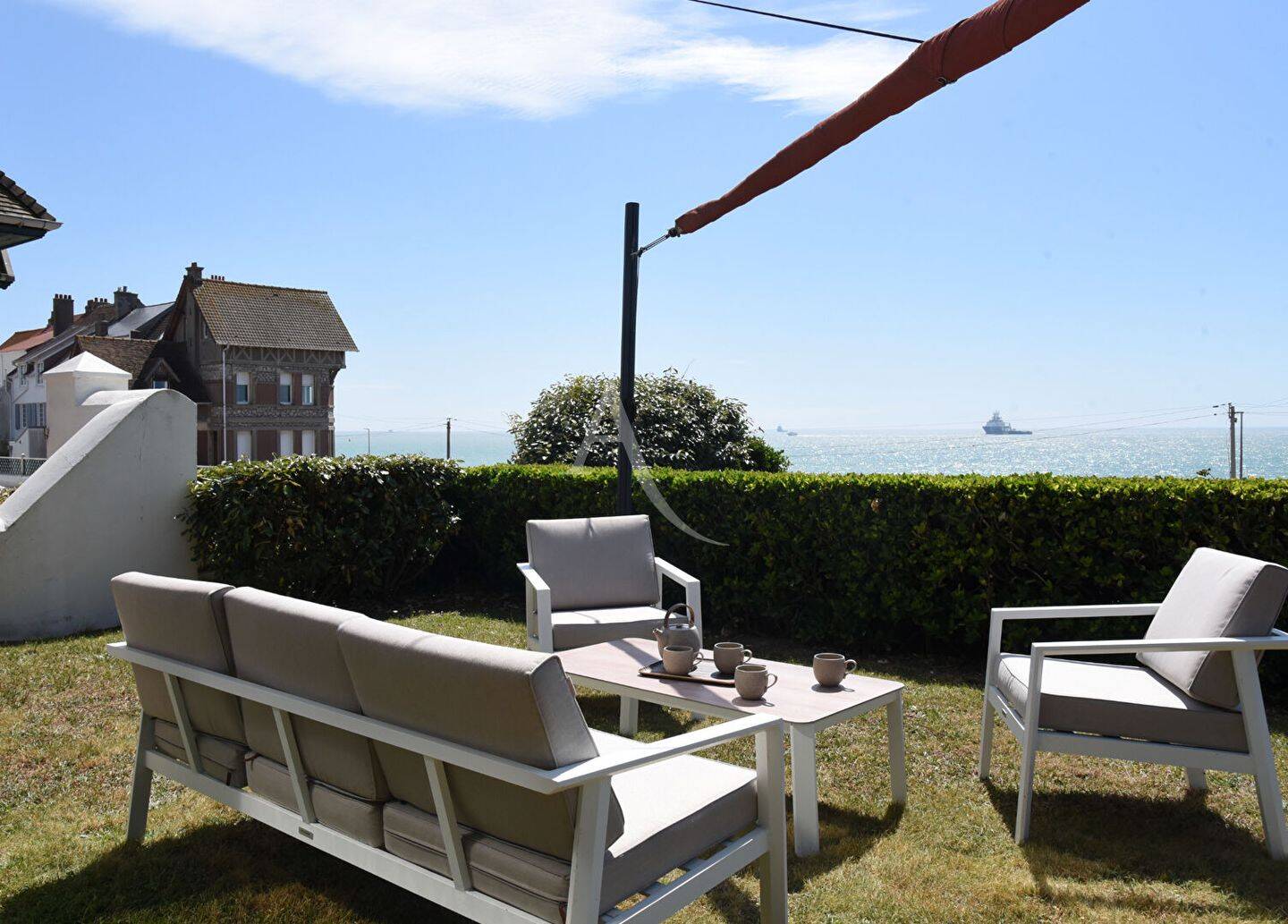 Maison 5 pièces 120 m² · à Ambleteuse · 120 m² · 885 000 €