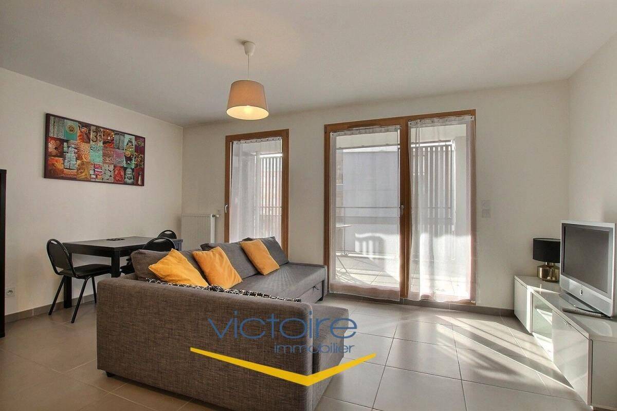 Appartement 2 pièces 45 m² · à Lyon 8ème Arrondissement · 45 m² · 1 029 €