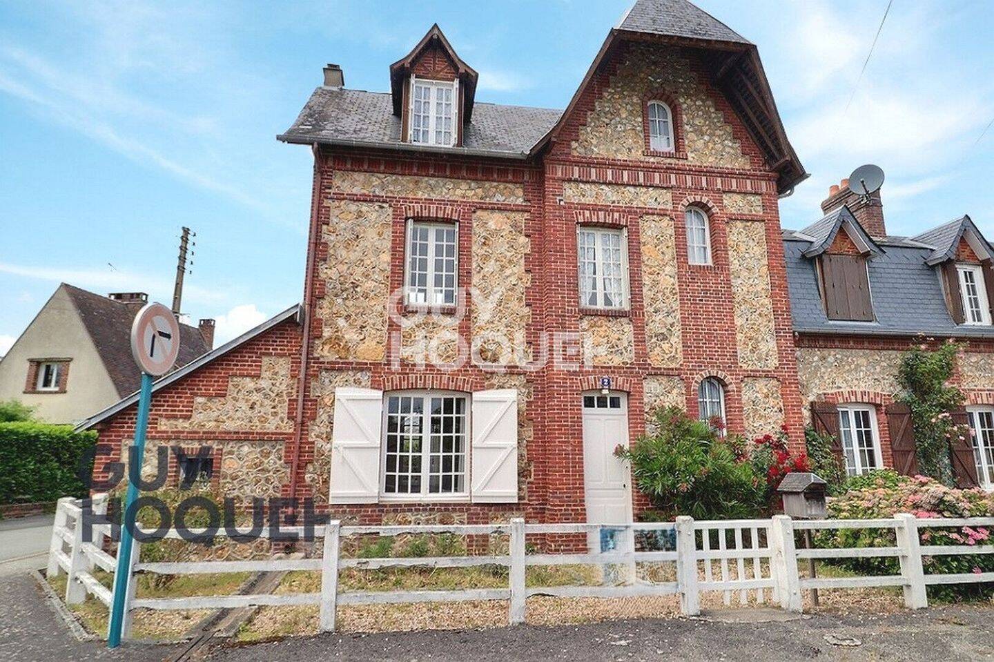 Maison 5 pièces 96 m² · à Bernay · 96 m² · 152 000 €