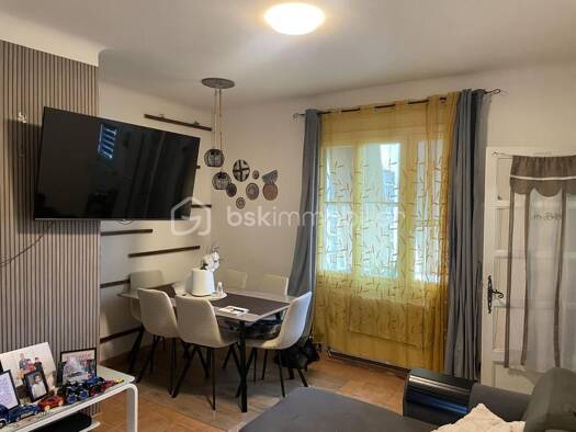 Appartement à vendre 109 000 € 3 pièces 2 chambres 62 m² Étage 2/4 Centre Ville Nord Tarascon 13150
