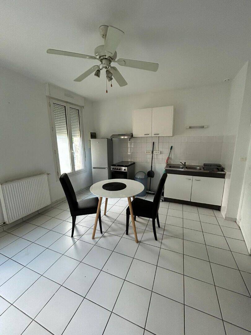 Appartement 1 pièce 27 m² · à Compiègne · 27,3 m² · 495 €/mois