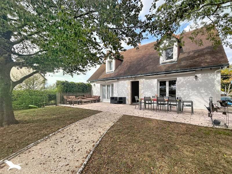 Maison 7 pièces 142 m² · à Montlouis sur Loire · 142 m² · 367 488 €