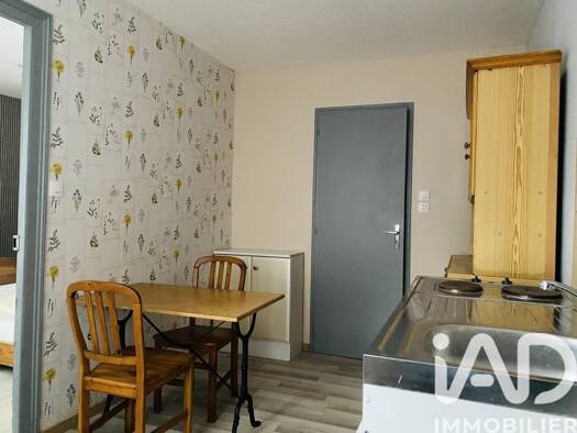 Immeuble à vendre 120 000 € 218 m² Est Nouzonville 08700