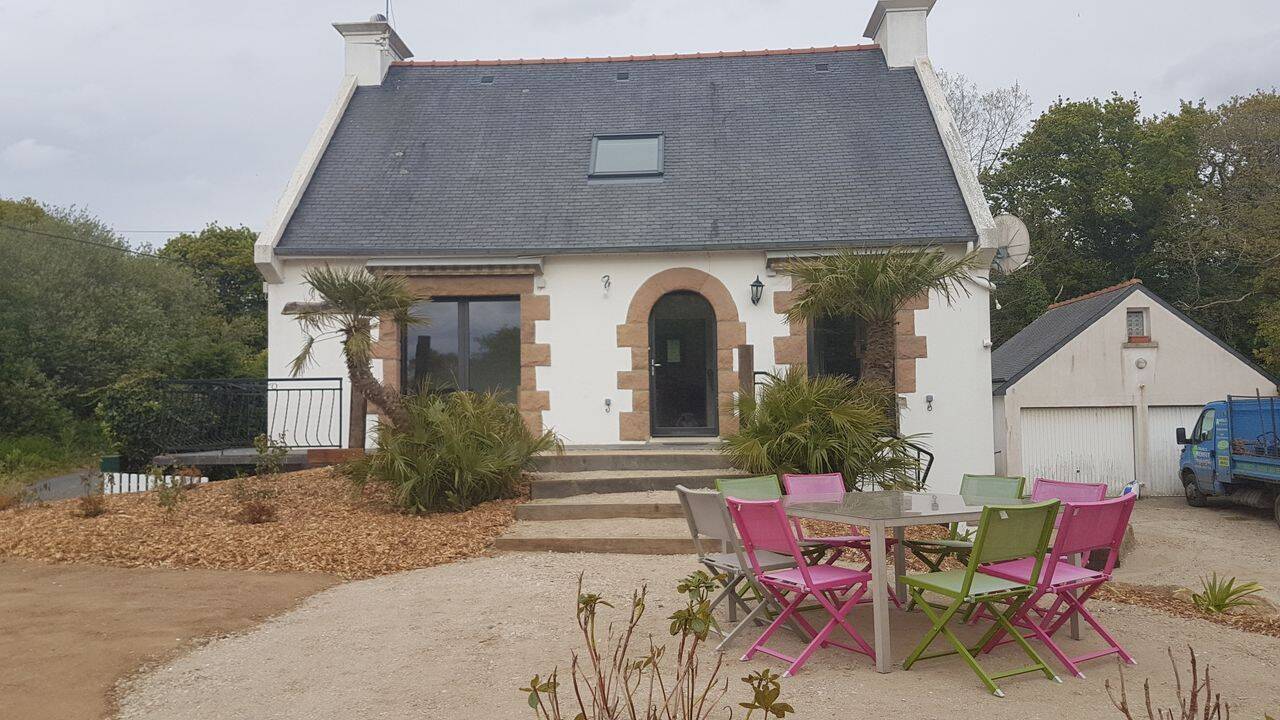 Maison 4 pièces 93 m² · à Trélévern · 93 m² · 1 100 €/mois