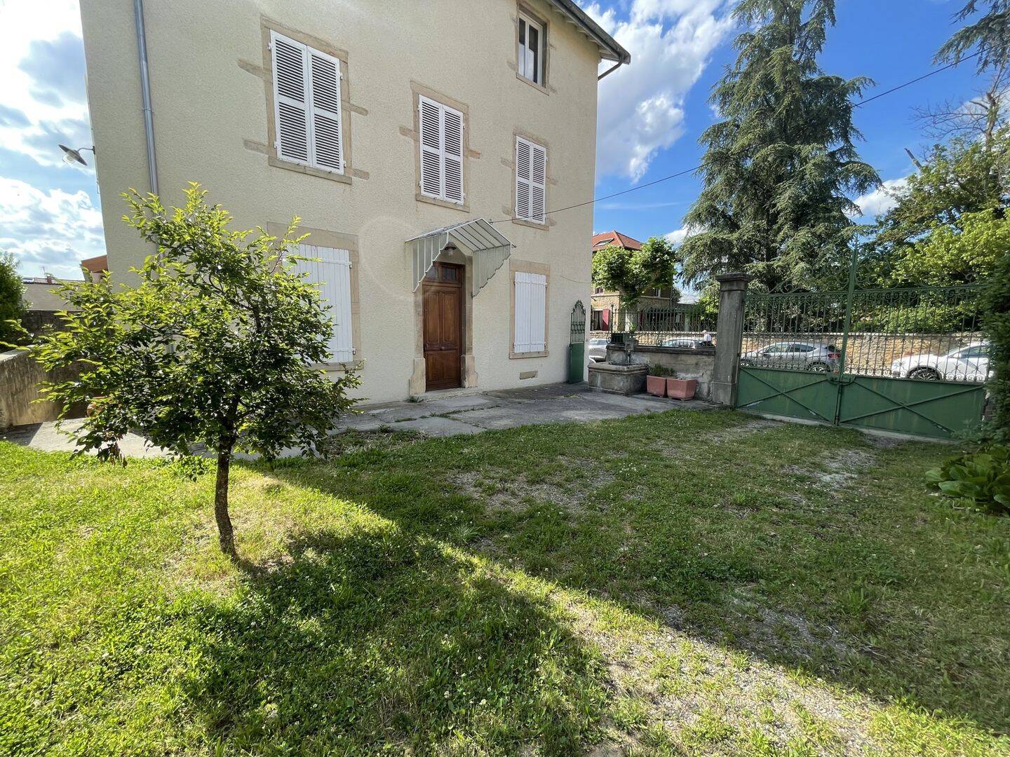 Maison 7 pièces 170 m² · à Heyrieux · 170,4 m² · 1 400 €/mois