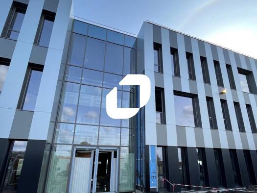 Espace bureau à louer 1 547 € 128 m² de bureaux divisible de 128 m² à 128 m² Famars 59300