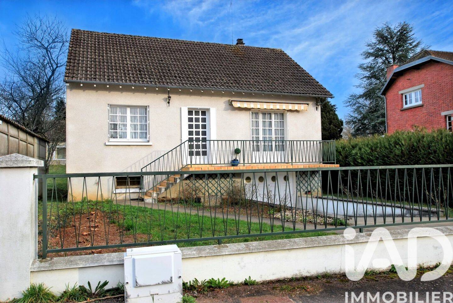 Maison 3 pièces 70 m² · à Bléneau · 70 m² · 84 000 €