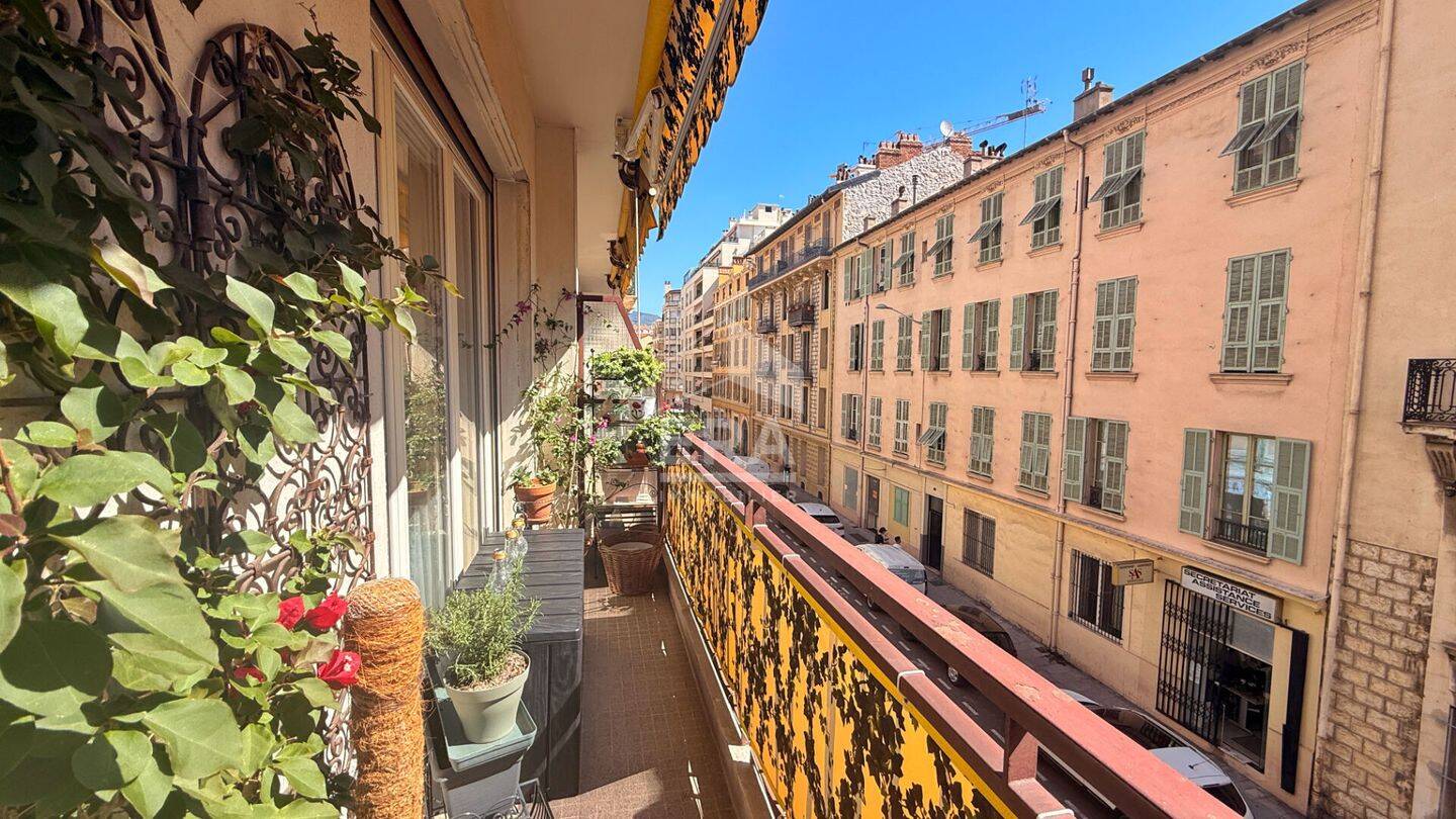 Appartement 3 pièces 71 m² · à Nice · 71,1 m² · 383 000 €