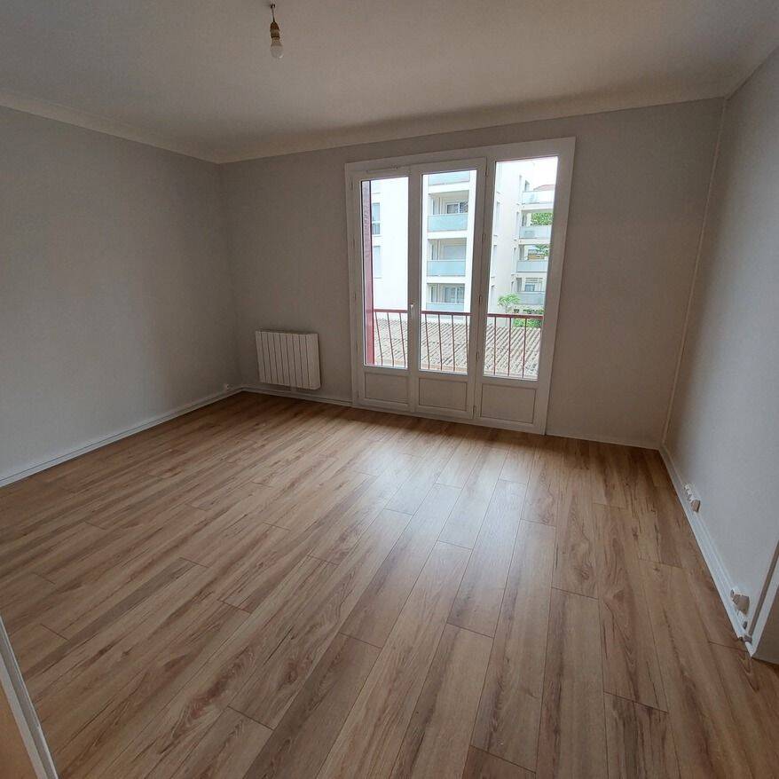 Appartement 3 pièces 57 m² · à Villefranche-sur-Saône · 56,8 m² · 659 €/mois