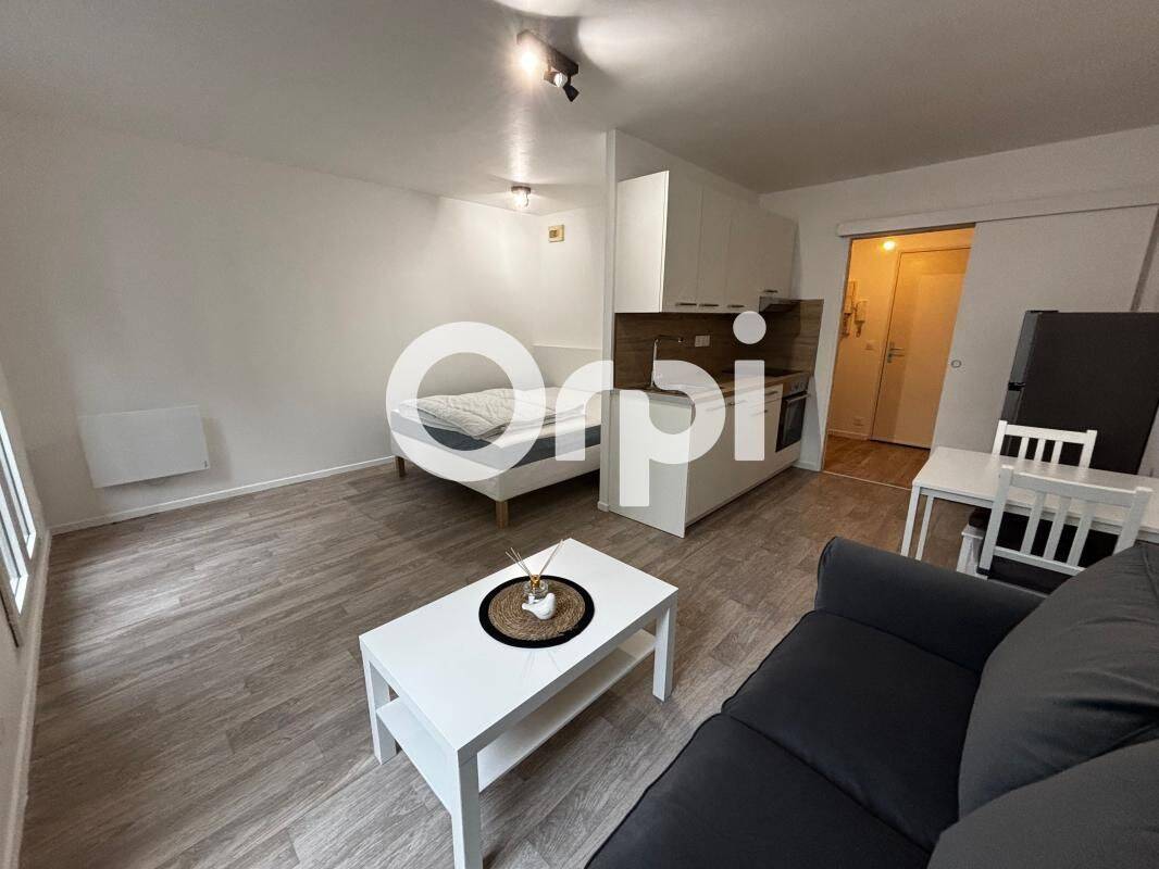 Appartement 1 pièce 31 m² · à Senlis · 30,7 m² · 640 €/mois