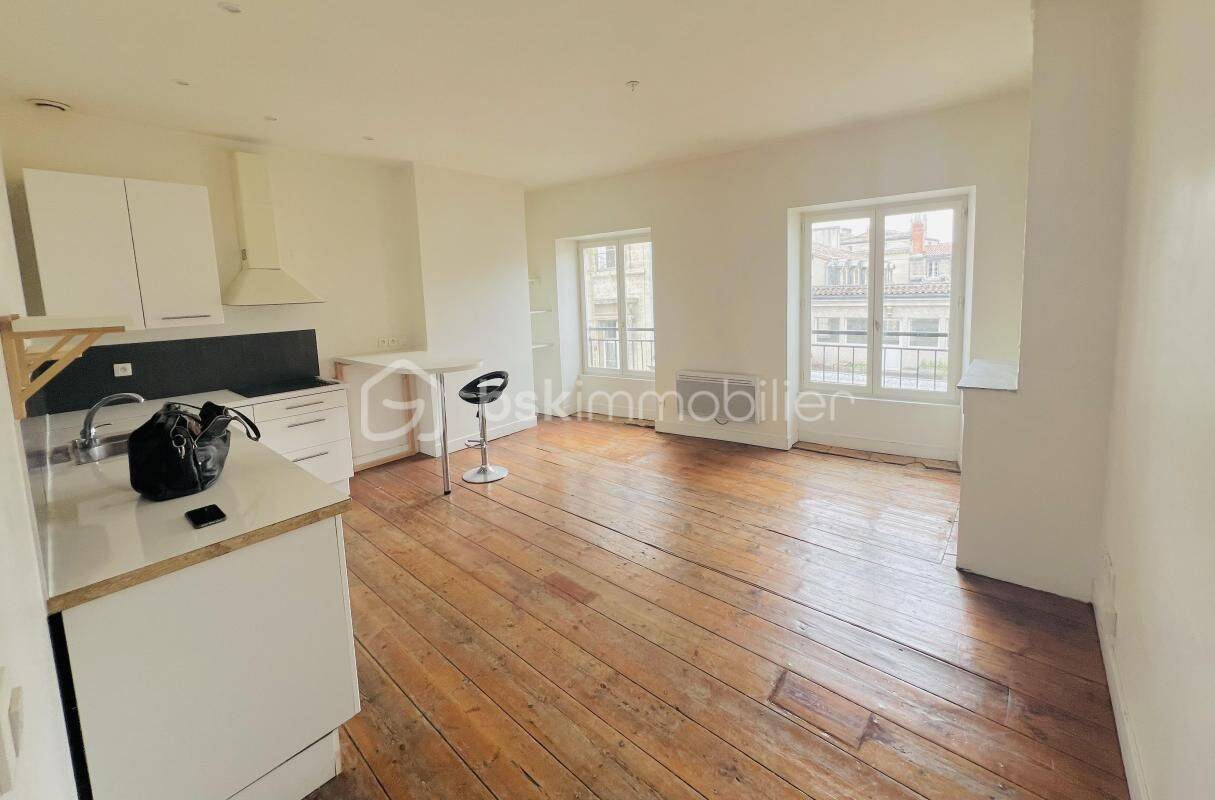 Appartement 3 pièces 51 m² · à Bordeaux · 50,8 m² · 299 000 €