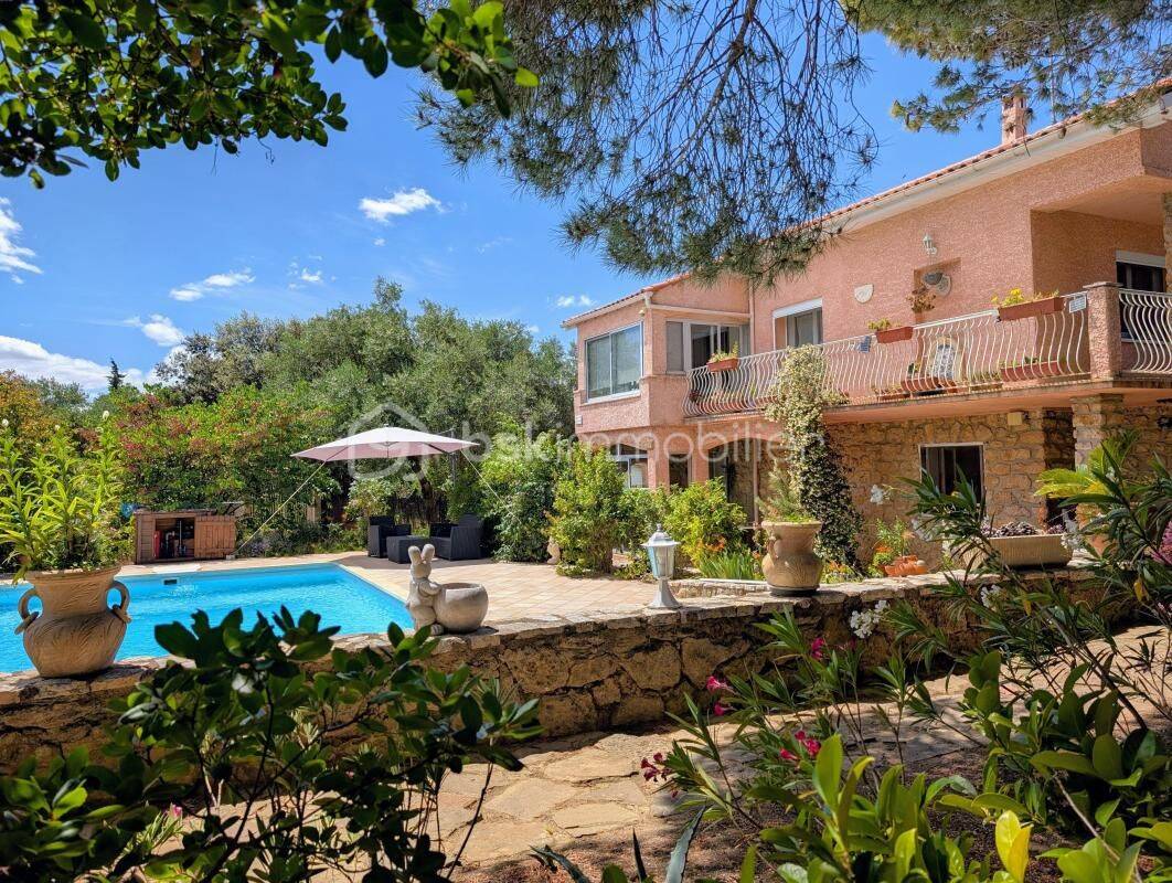 Maison 7 pièces 177 m² · à Laurens · 176,5 m² · 425 000 €