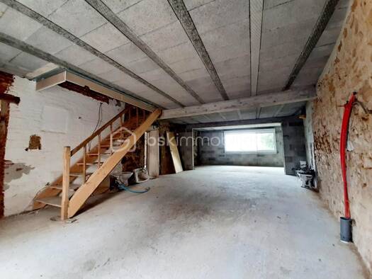 Maison à vendre 95 500 € 6 pièces 4 chambres 120 m² 817 m² de terrain Saint-Christophe 16420