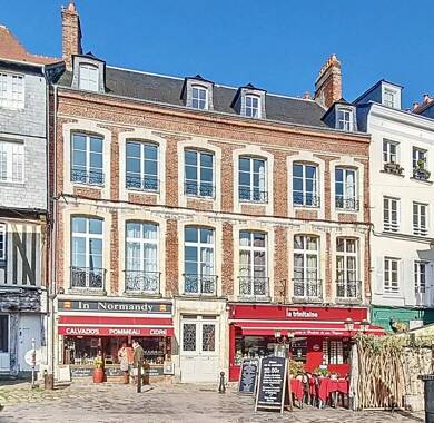 Hôtel particulier à vendre 1 490 000 € 15 pièces 300 m² 300 m² de terrain Honfleur 14600