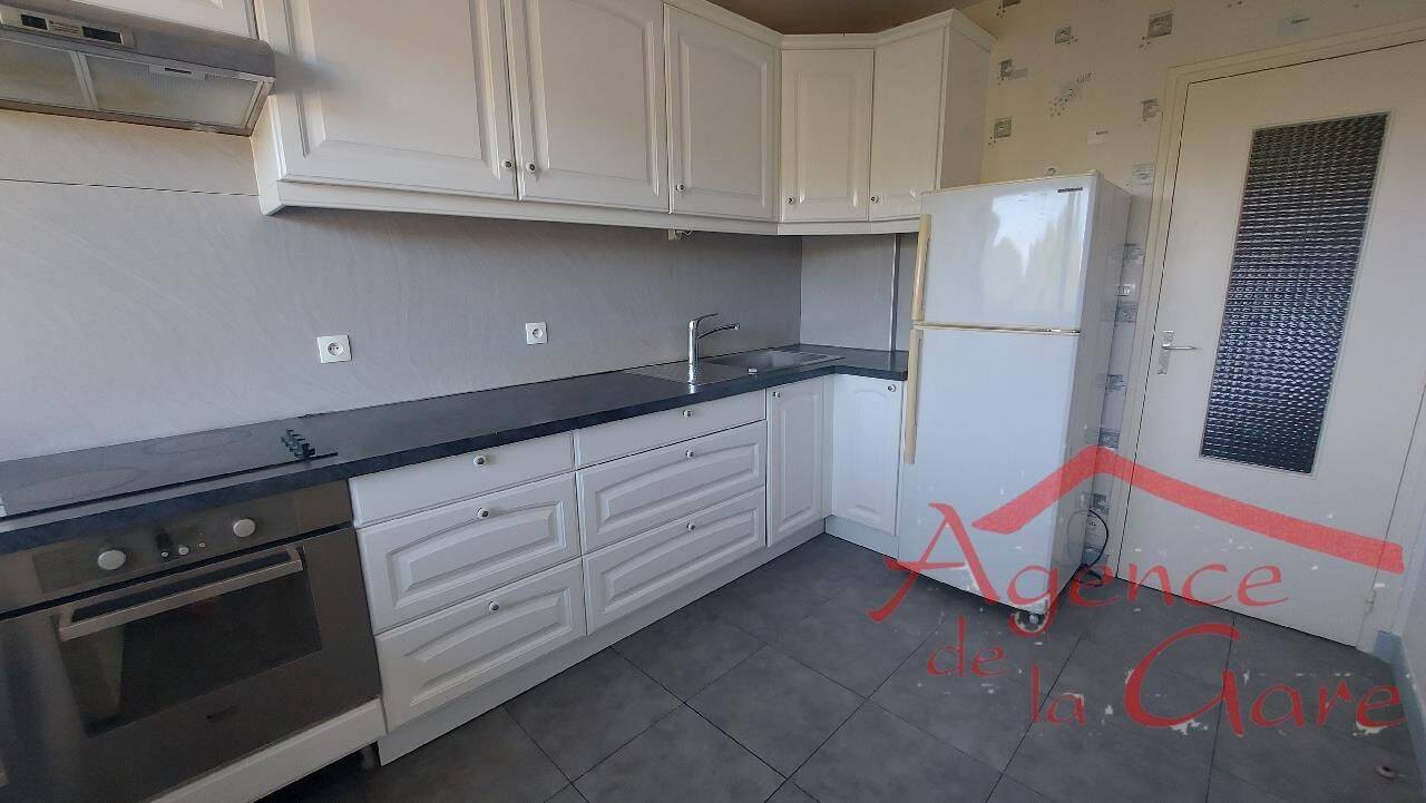 Appartement 3 pièces 66 m² · à Sézanne · 66 m² · 92 000 €