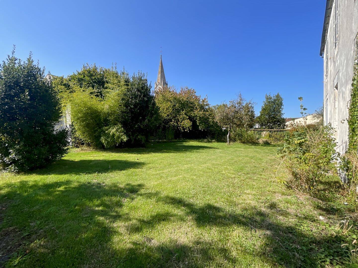 Maison 5 pièces 138 m² · à Bourgneuf · 138 m² · 210 000 €