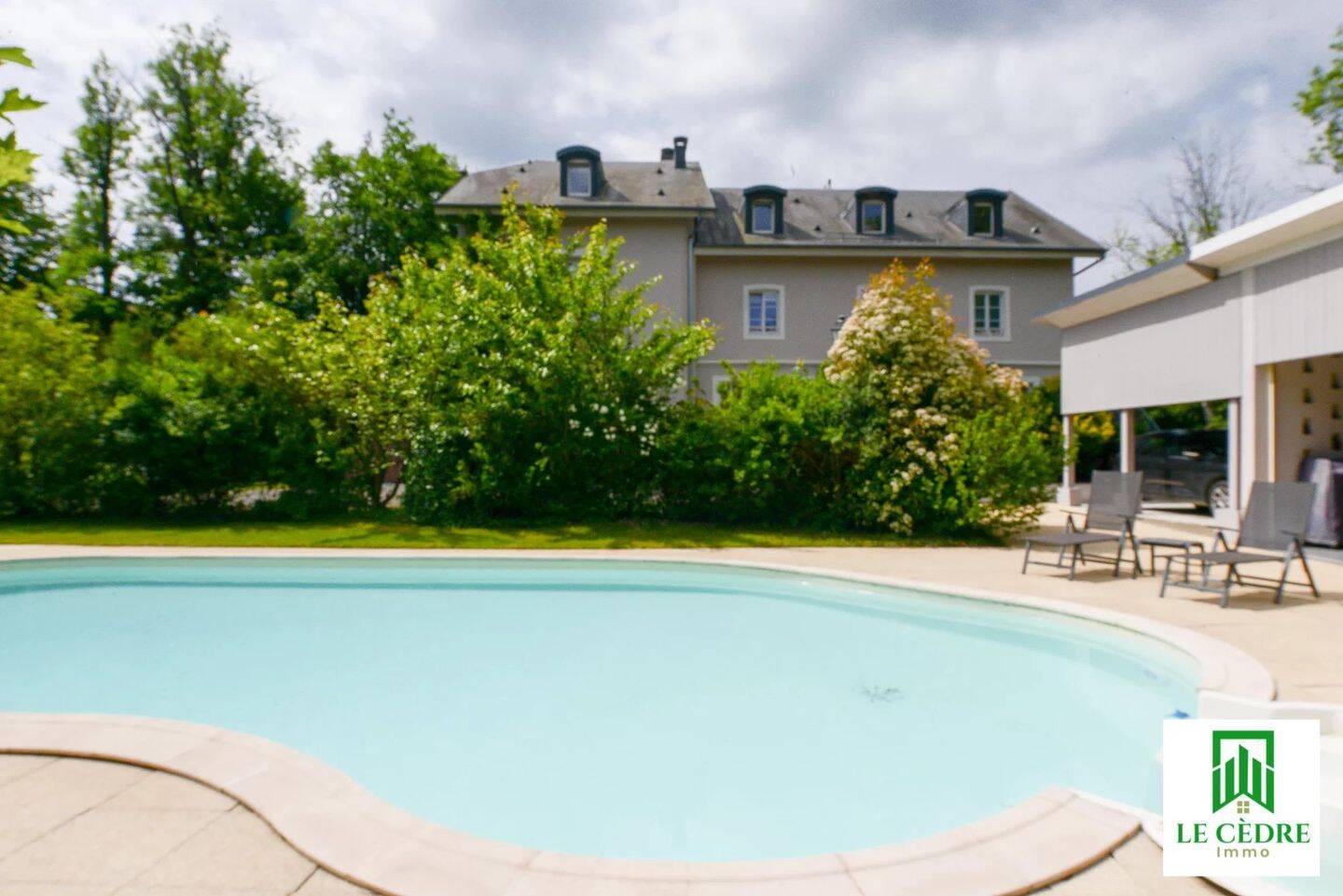 Maison 15 pièces 465 m² · à Sentheim · 465 m² · 1 090 000 €