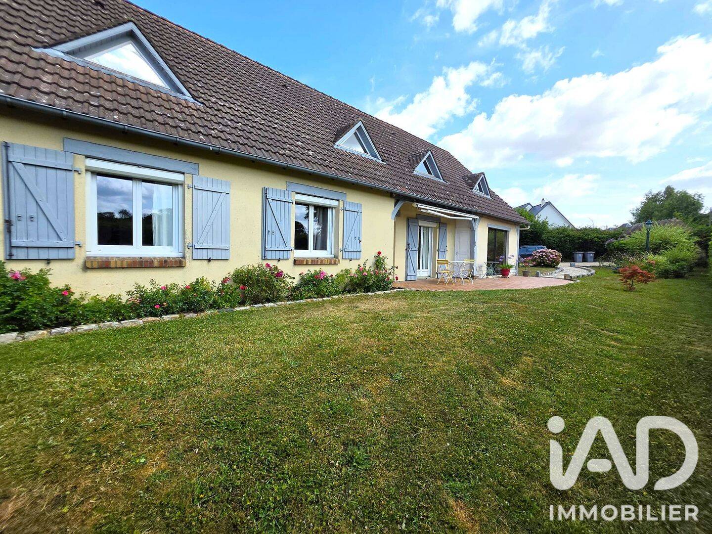 Maison 5 pièces 154 m² · à Saint-Jacques-sur-Darnétal · 154 m² · 373 000 €