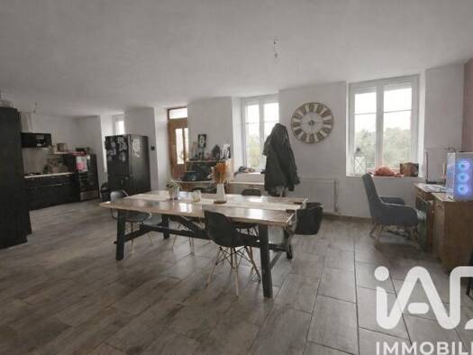 Maison à vendre 139 000 € 5 pièces 3 chambres 120 m² 8 000 m² de terrain Chazemais 03370