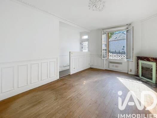 Maison à vendre 150 000 € 3 pièces 2 chambres 86 m² 212 m² de terrain Mézières-sur-Seine 78970
