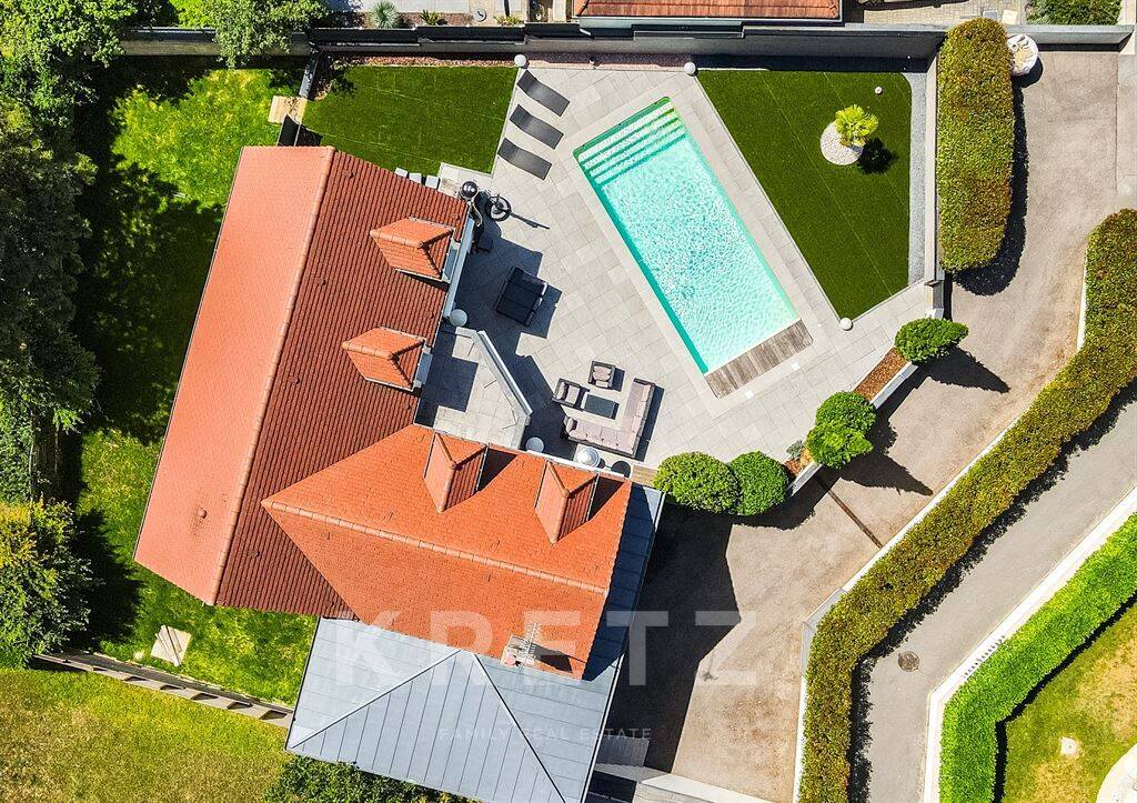 RARE SUR SECTEUR PRISE - CONTEMPORAINE FAMILIALE AVEC PISCINE - — 25