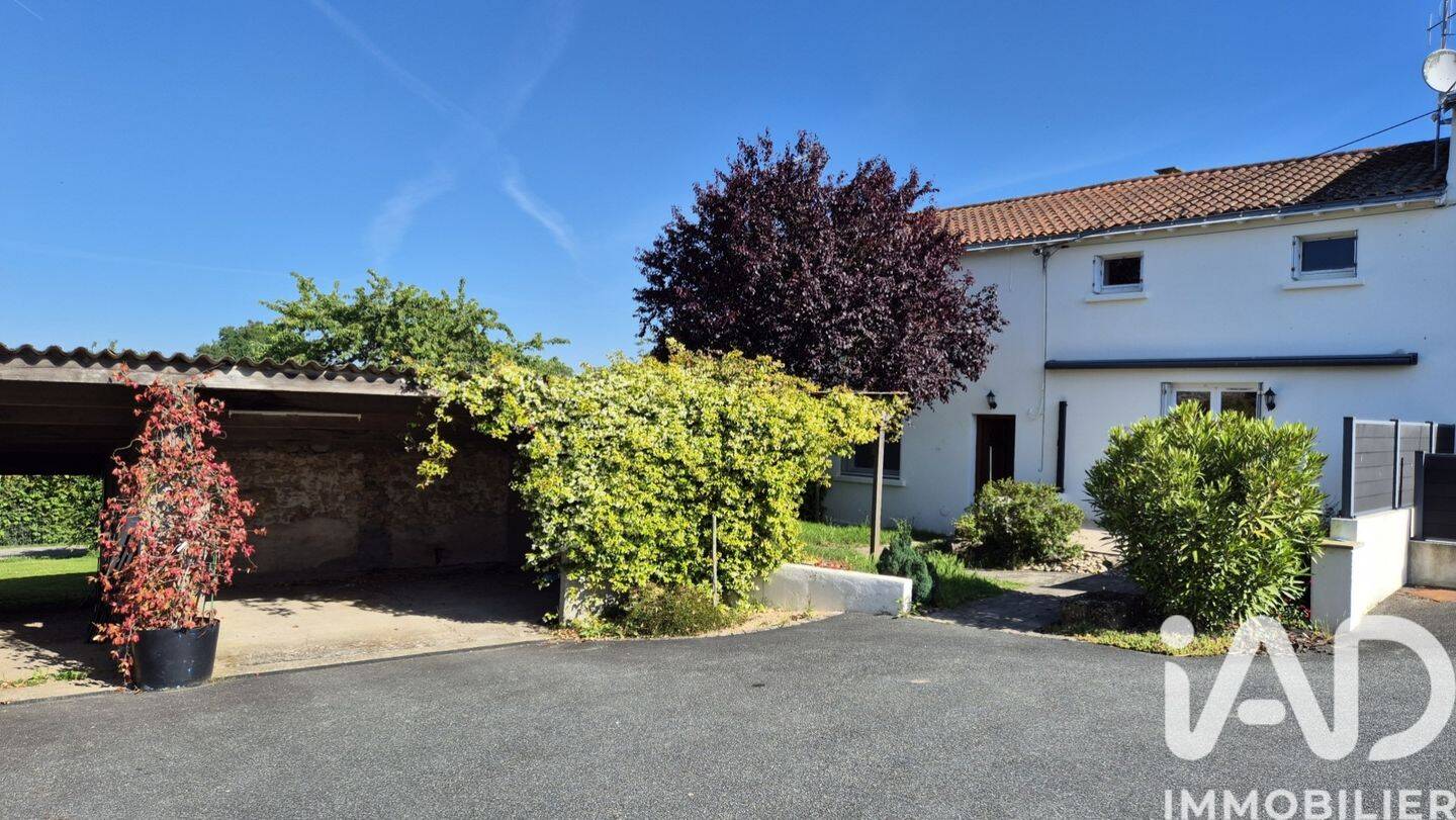 Maison 6 pièces 124 m² · à La Tessoualle · 124 m² · 167 600 €