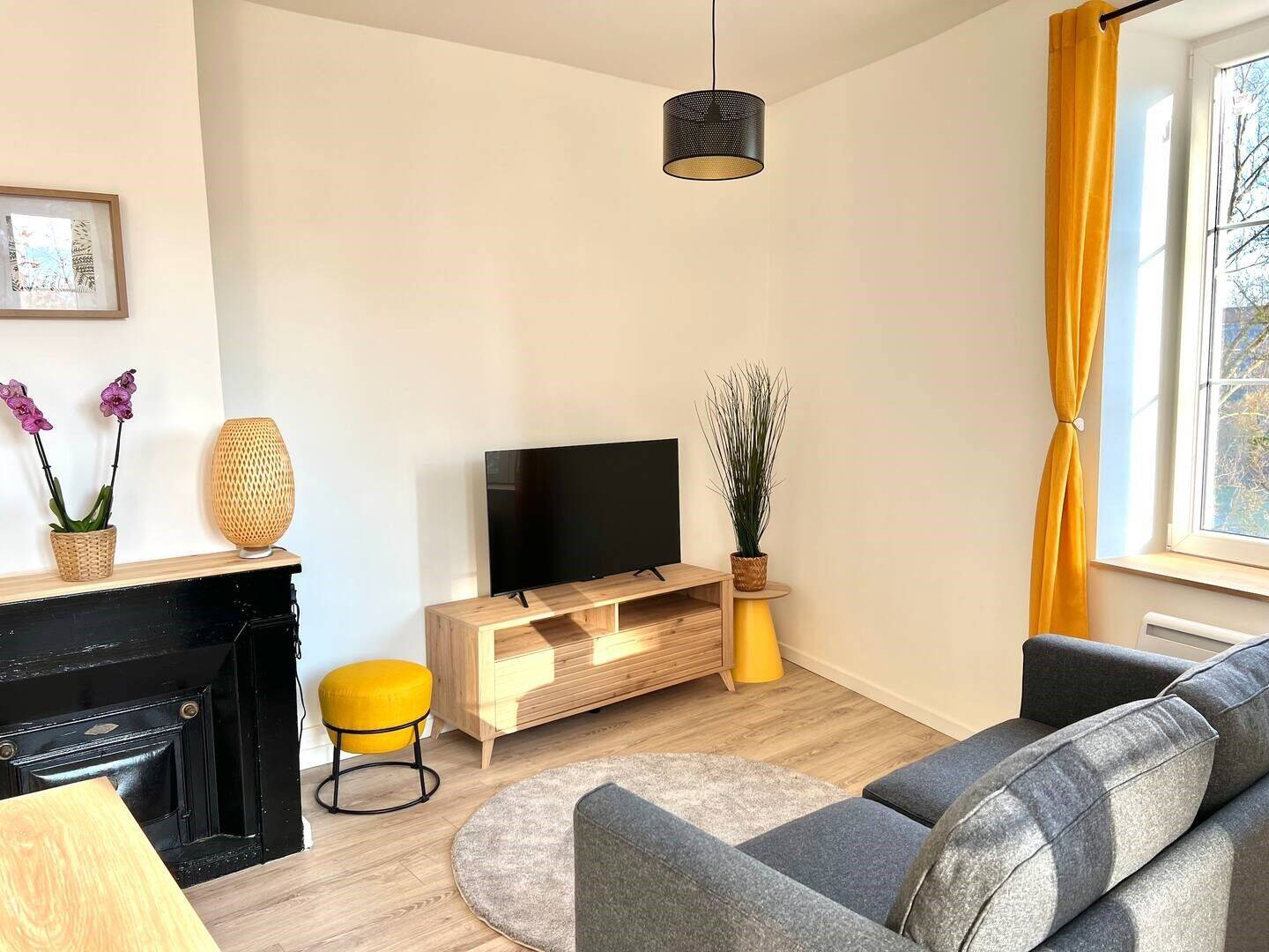Appartement 2 pièces 40 m² · à Caluire-Et-Cuire · 40 m² · 1 400 €