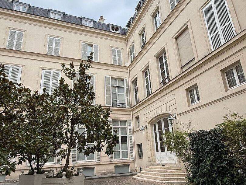 Appartement 1 pièce 27 m² · à Paris 7ème Arrondissement · 27 m² · 1 500 €/mois