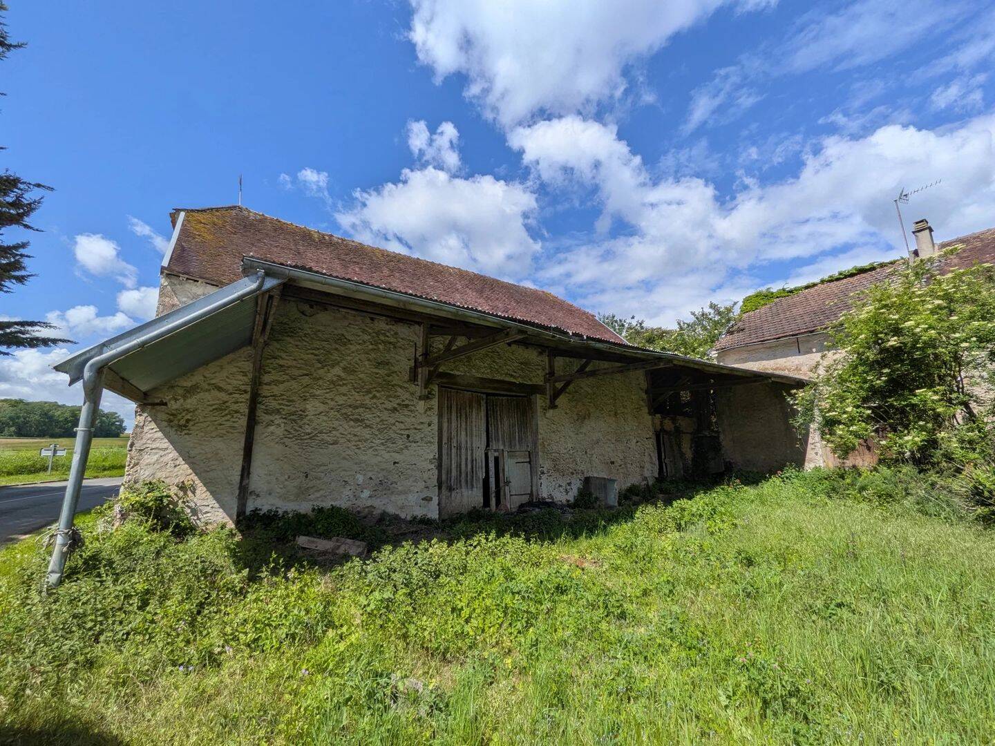 Maison 1 pièce 97 m² · à La Ferté-Gaucher · 97 m² · 46 000 €