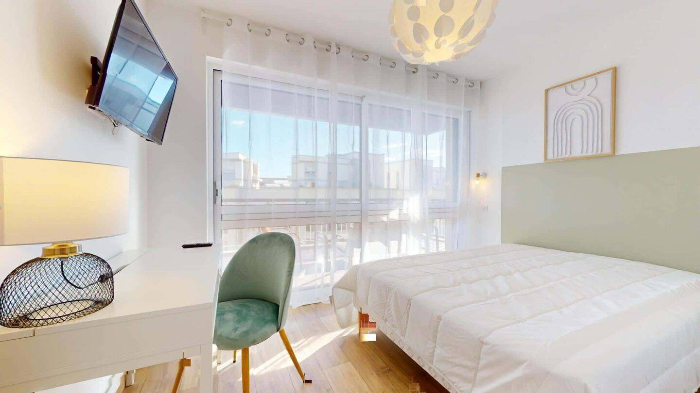1 pièce 15 m² · à Lyon 8ème Arrondissement · 15 m² · 530 €/mois