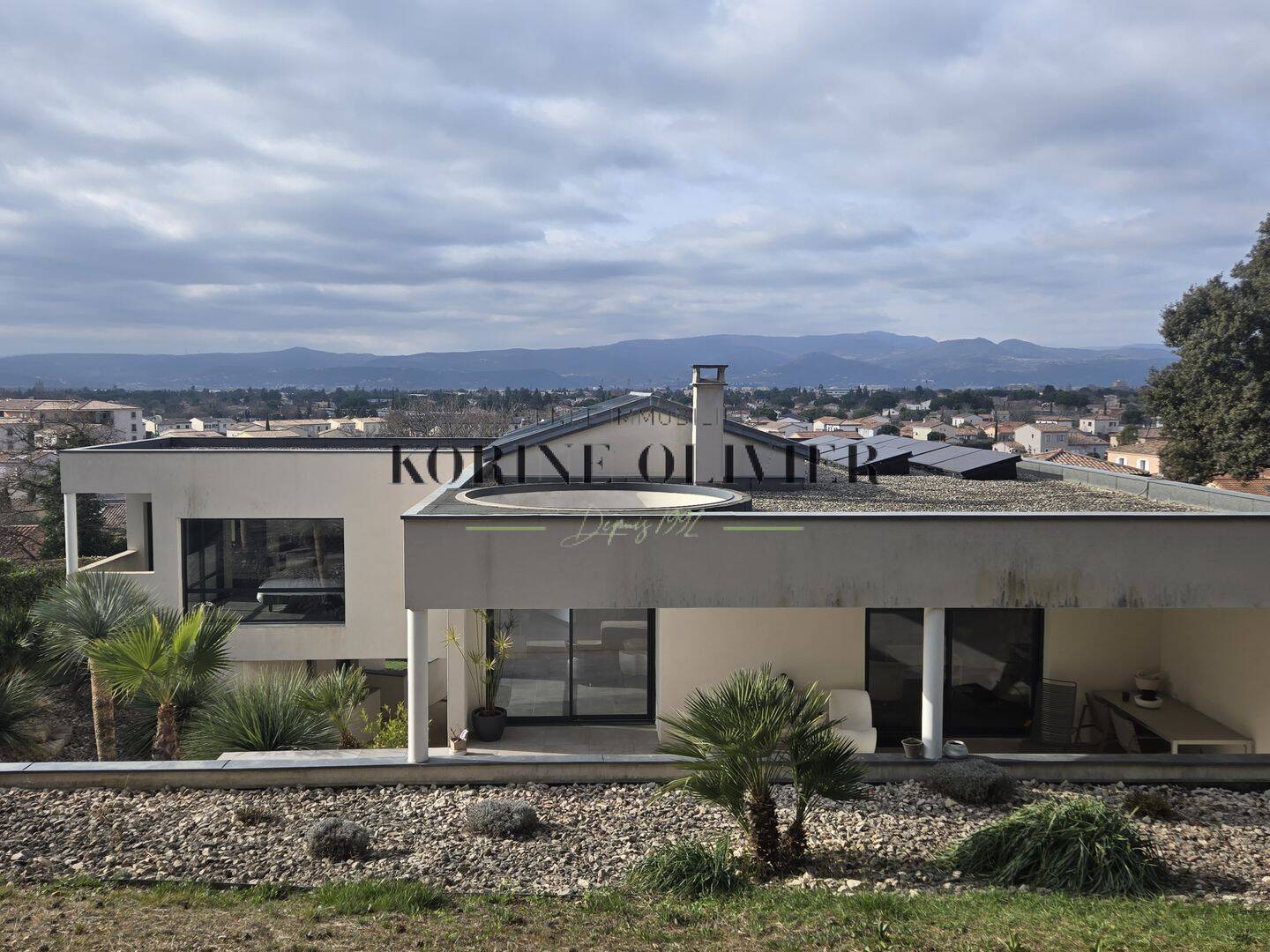 Maison 6 pièces 220 m² · à Montélimar · 220 m² · 890 000 €
