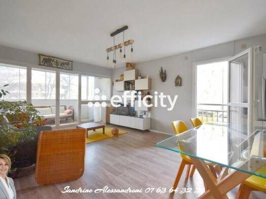Appartement à vendre 270 000 € 2 pièces 1 chambre 60 m² Étage 1/9 Louvois Vélizy-Villacoublay 78140