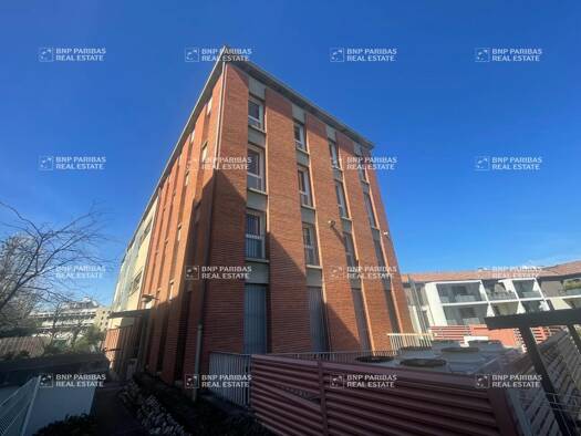 Espace bureau à vendre 1 964 000 € 1 079 m² de bureaux Marengo - Jolimont Toulouse 31500