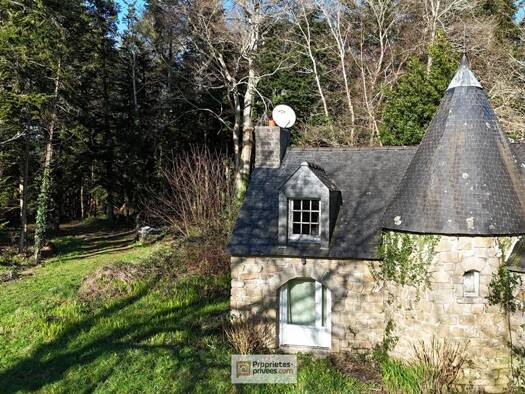 Maison à vendre 297 000 € 2 pièces 2 chambres 88,2 m² 12 468 m² de terrain La Forêt-Fouesnant 29940