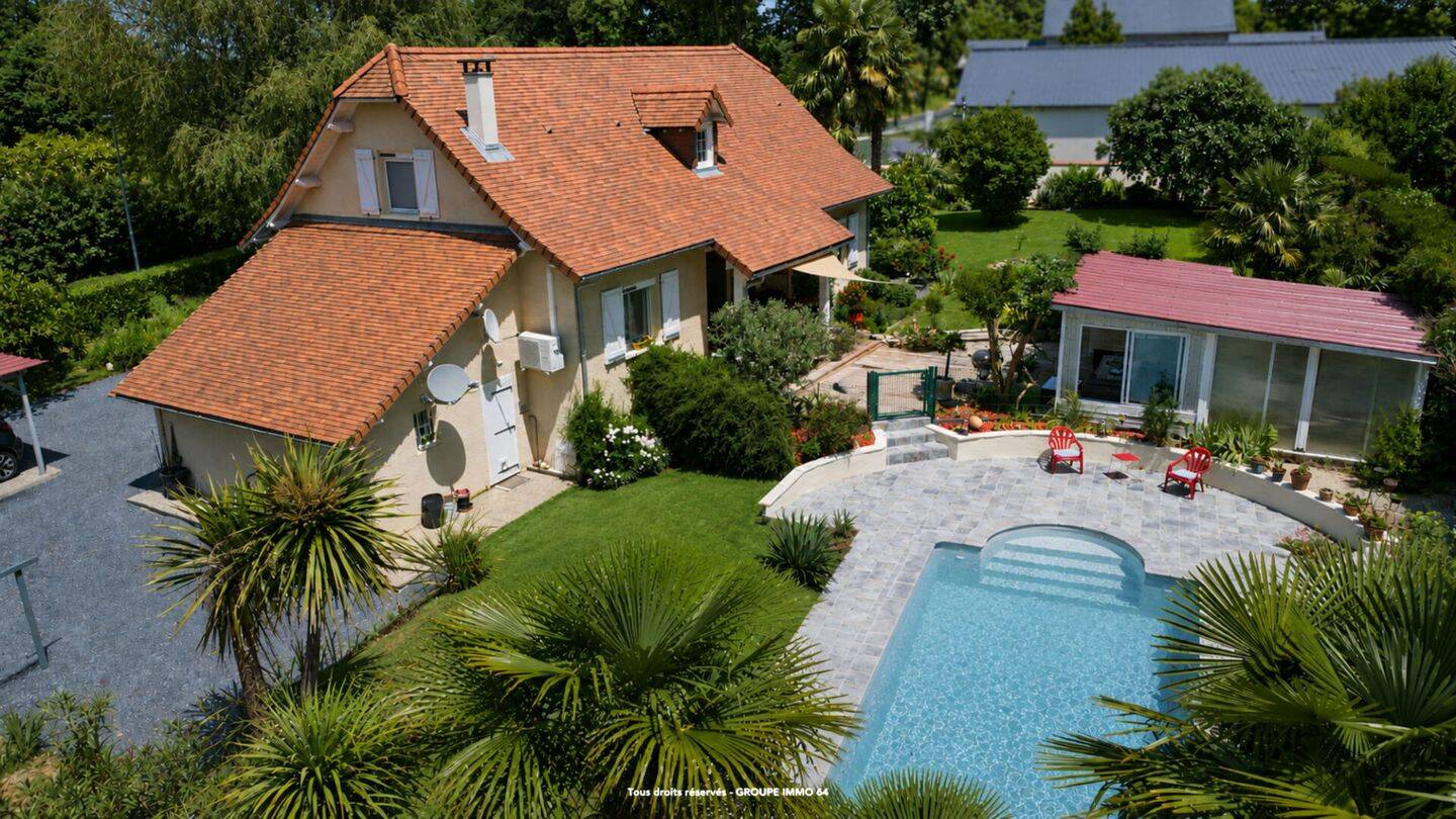 Maison 6 pièces 137 m² · à Soumoulou · 137 m² · 388 500 €