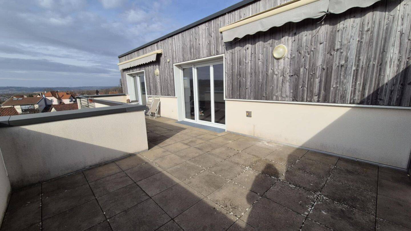 Appartement 3 pièces 79 m² · à Charmes · 78,8 m² · 852 €/mois