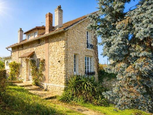 Maison à vendre 269 990 € 4 pièces 3 chambres 90 m² 676 m² de terrain Ballancourt-sur-Essonne 91610