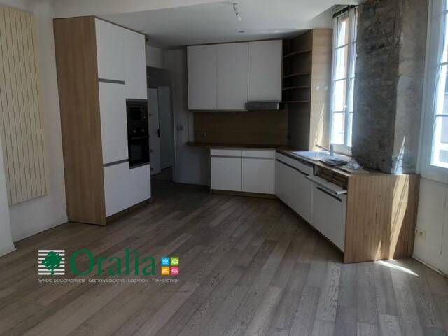 Appartement 3 pièces 88 m² · à Lyon 1er Arrondissement · 87,7 m² · 1 380 €