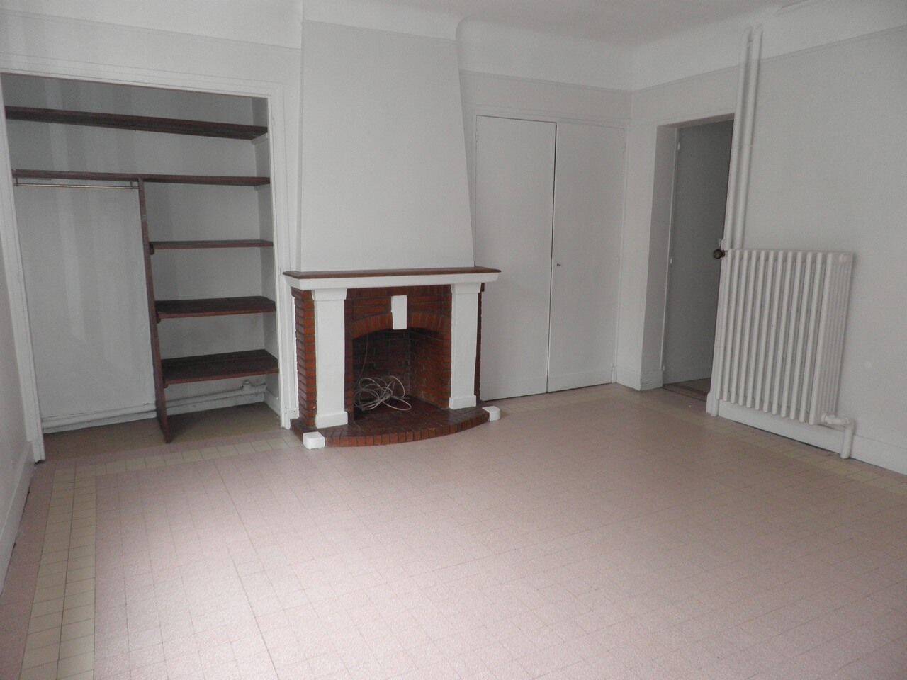 Appartement 1 pièce 36 m² · à L'Aigle · 36 m² · 355 €/mois