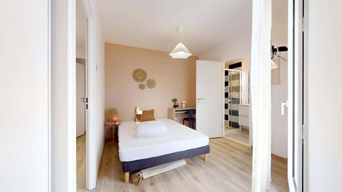 Chambre 5 - TARISSAN A02 - Colocation — 1
