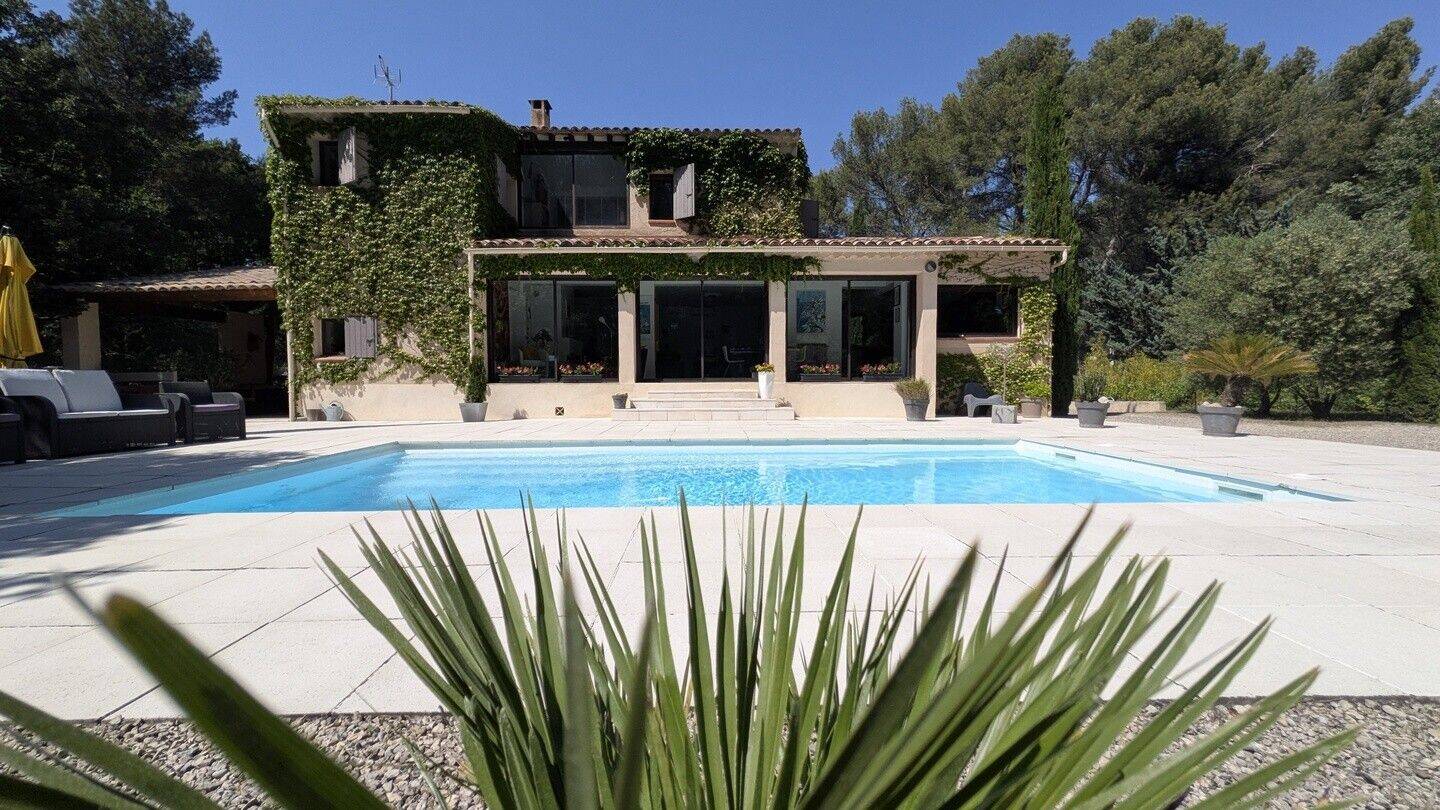 Maison 4 pièces 151 m² · à Puget · 151 m² · 679 000 €