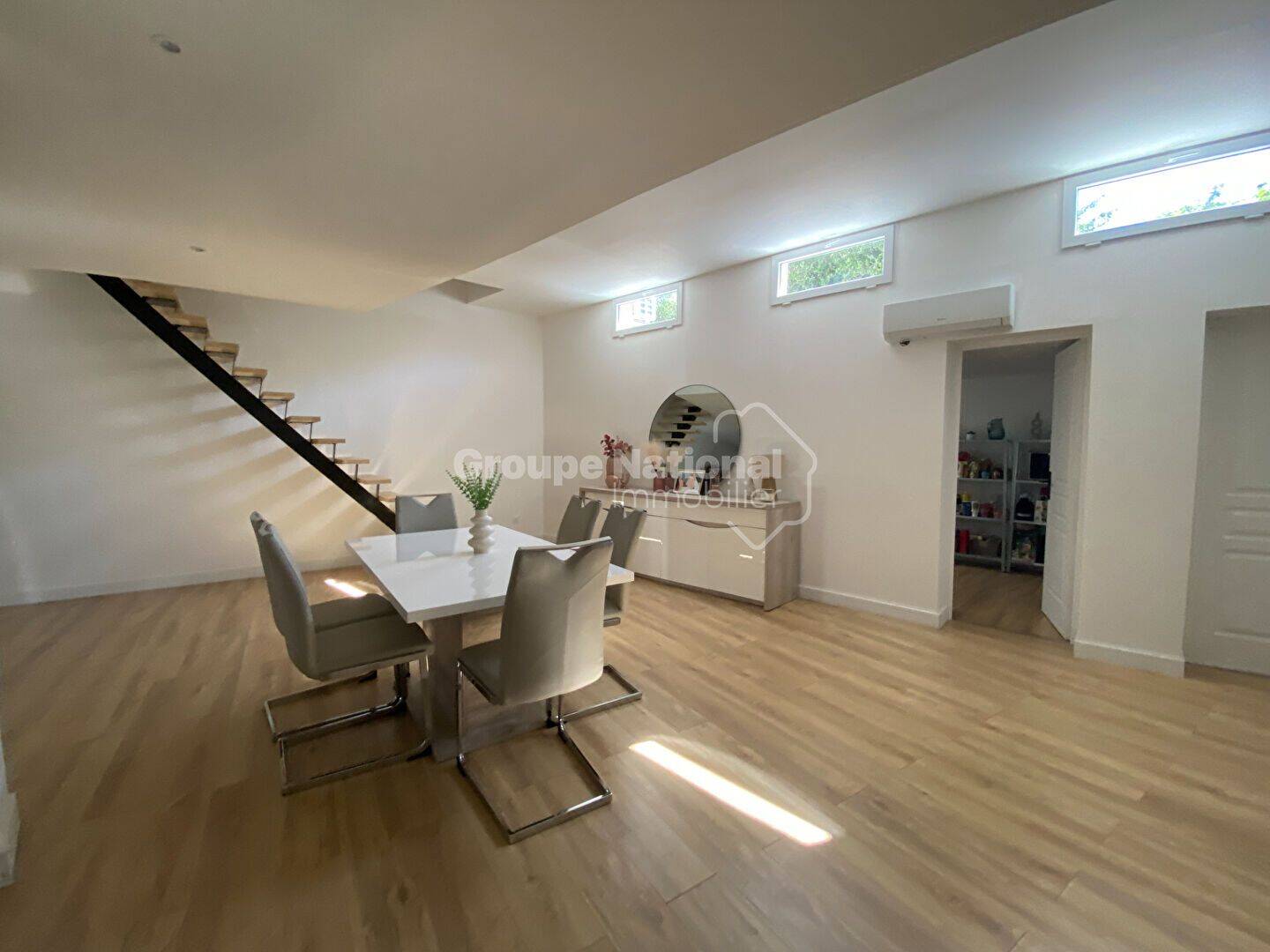 Maison 6 pièces 143 m² · à Châteaurenard · 143 m² · 300 000 €