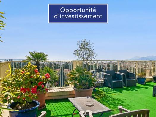 Appartement à vendre 650 000 € 3 pièces 2 chambres 92 m² Étage 9/9 Carnot Cannes 06400