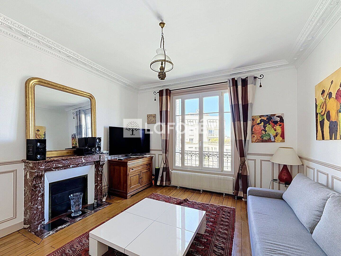 Appartement 3 pièces 84 m² · à Courbevoie · 83,9 m² · 2 150 €/mois
